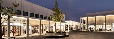 Outletcity Metzingen • Fashion ganzjährig bis 